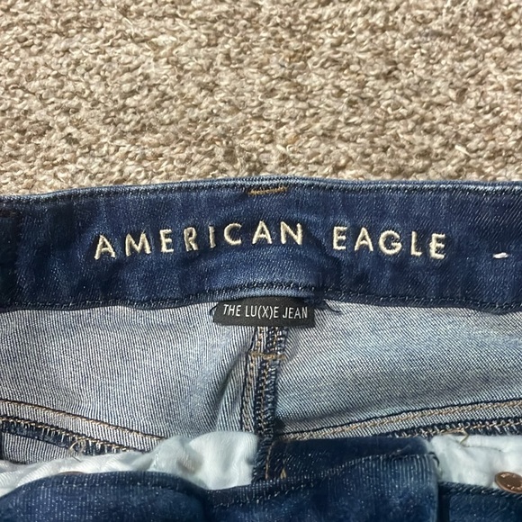 American Eagle the Luxxe Jean - Picture 3 of 6